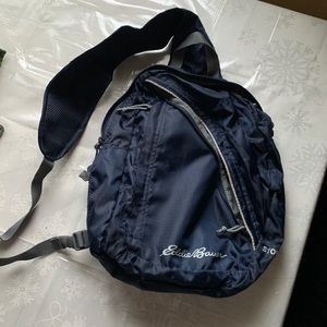 Eddie Bauer sling pack